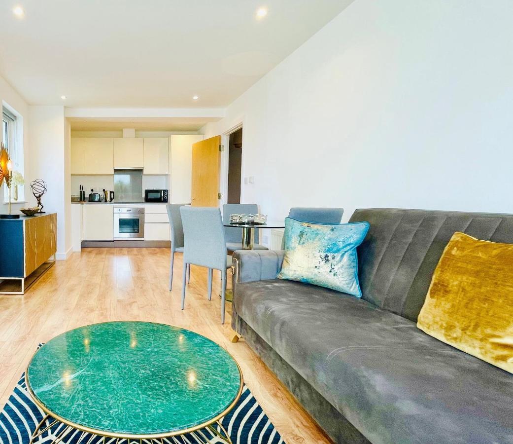 Urban Gem Apartment- Free Parking Enfield Luaran gambar