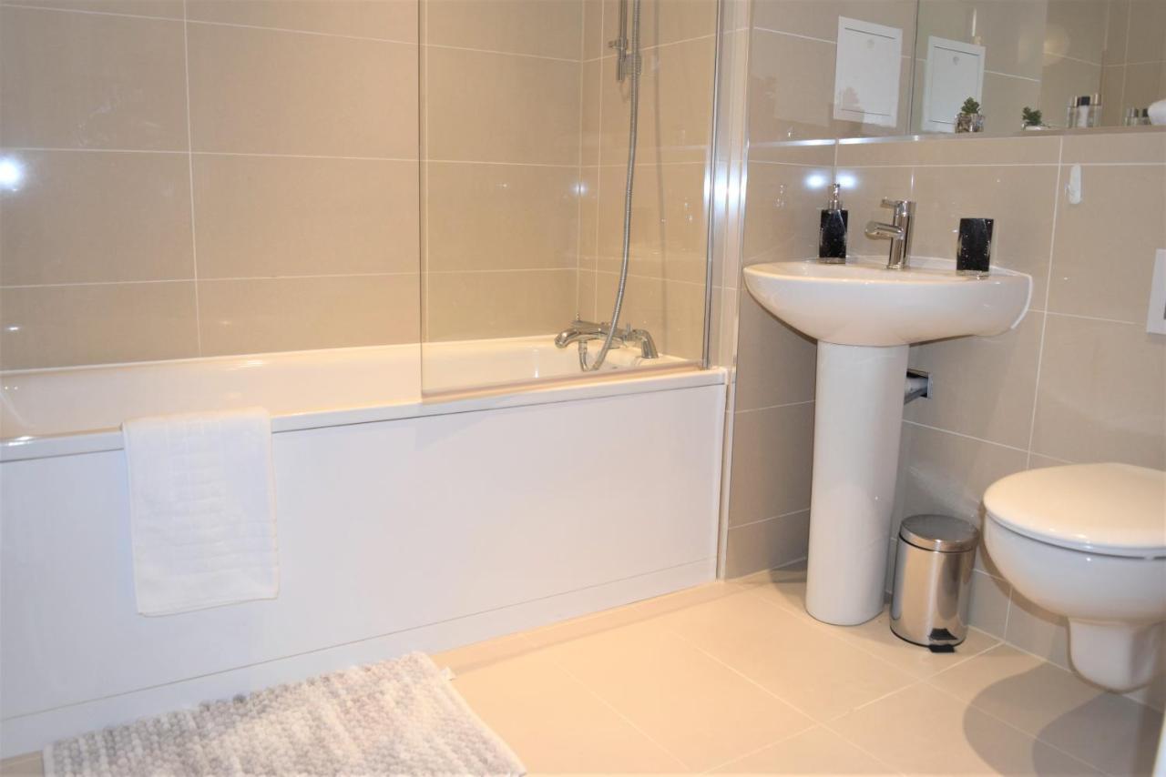 Urban Gem Apartment- Free Parking Enfield Luaran gambar