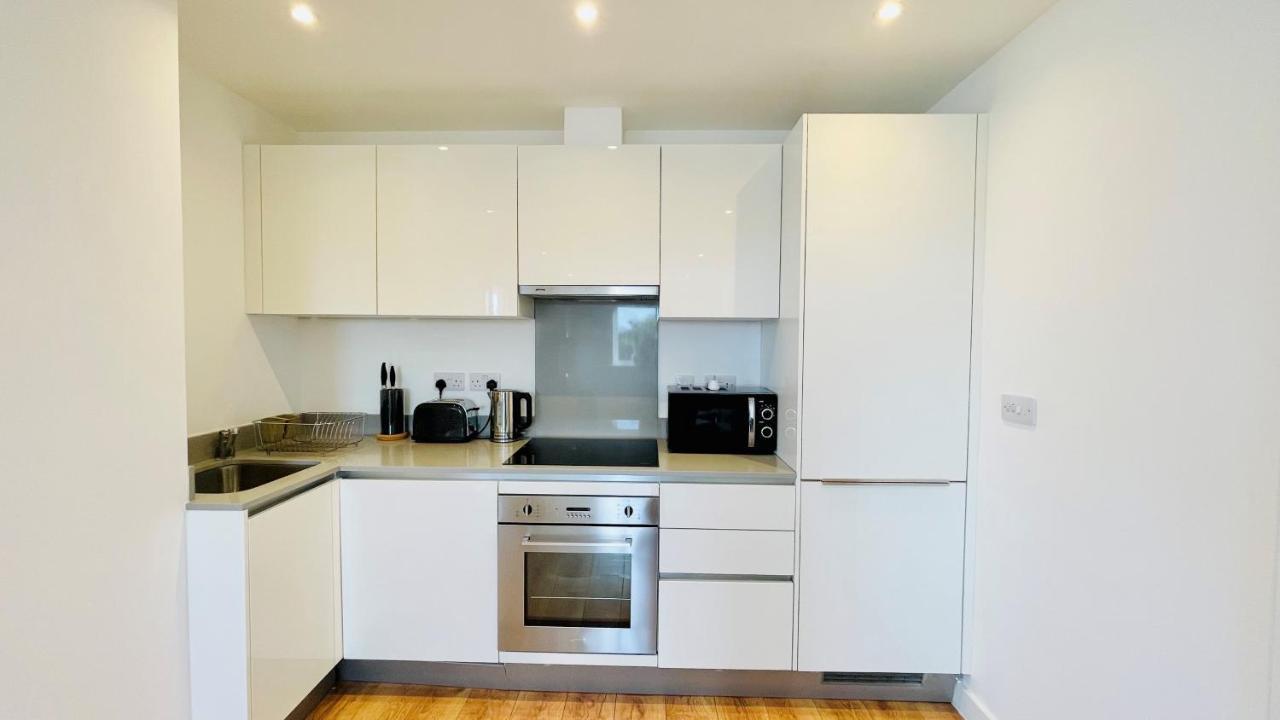 Urban Gem Apartment- Free Parking Enfield Luaran gambar